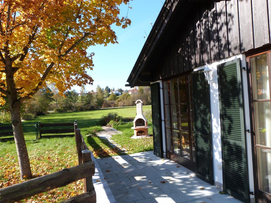 Chiemsee Comfort-Bungalow Mit Garten Rimsting Exterior photo
